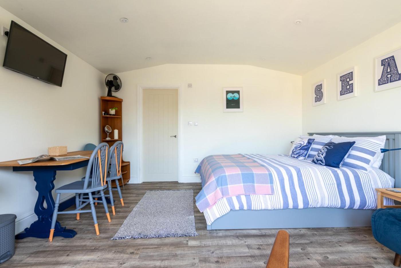 Pear Tree Cabin Whitstable Esterno foto